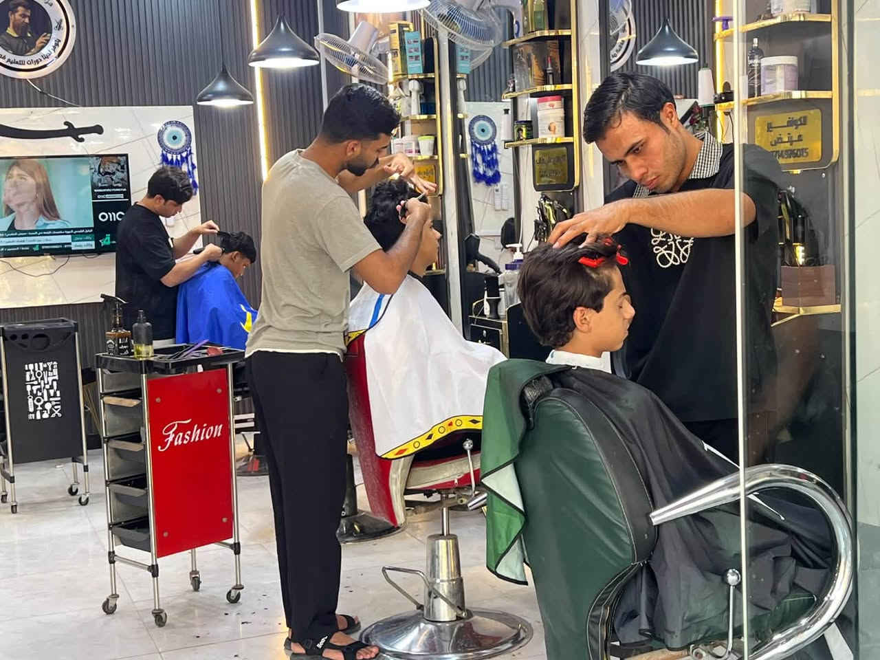 ✂️✔️.تعــــليم الحلاقــــــه ✂️✂️

خطوة بخطوة

 من الصفر إلى الاحتراف ✂️✔️

 🤩التدريب عملي وليس نظري 🤩

مده الدوره إلى حين التعلم بشكل كامل 💯

وبأرخص الأسعار   ⚡⚡150 الف فقط ⚡⚡

 الوقــت حسب ليناسبك   ❌  3 ساعات في اليوم ❌

*********** 📞💣

         العنـــــوان 🚗🚗البصره ، خور الزبير ، مقابل شارع المصافي 

                   ***********

                           ✅ مركز التميمي للعنايه بلرجل ✅

اطلعك حلاق . شرط
