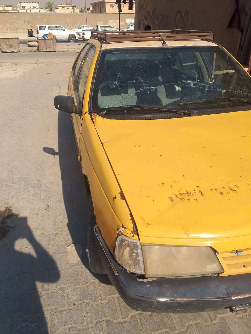 السلام عليكم بيجو روى للبيع بسعر14 مناسب مكان السياره بغداد الثعالبه السياره شغاله اوتمشي مابيه شي بيهه تحويل سنويه ماصاقطه مشروع وطني ملاحضه اني مكلف بل نشر ليريد يدك على الرقم ***********
