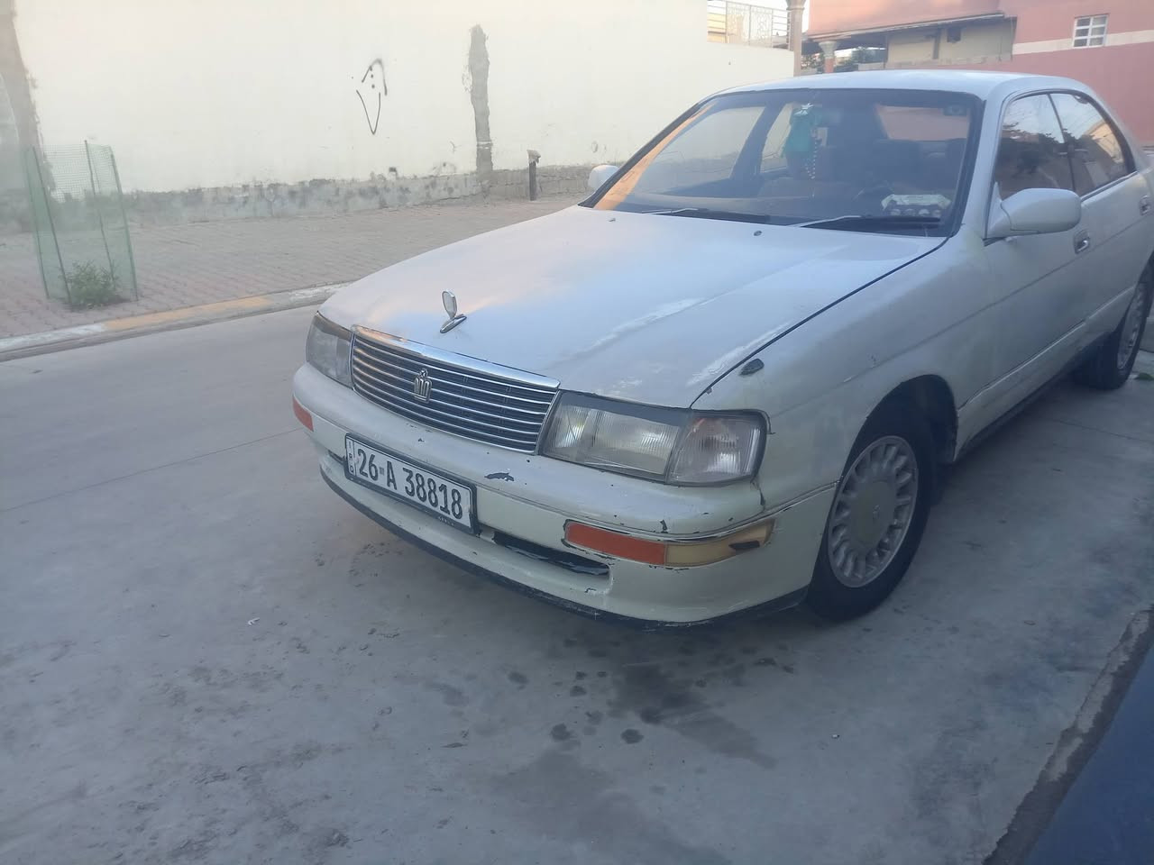 سلام عليكم سياره بطه منتصل موديل 91سنويه جديد لحد 30مكينه و كير مكفول سعرها 45 بي مجال  او مروس ويه مرسليس مكان طوز خرماتو رقم تليفون ***********
