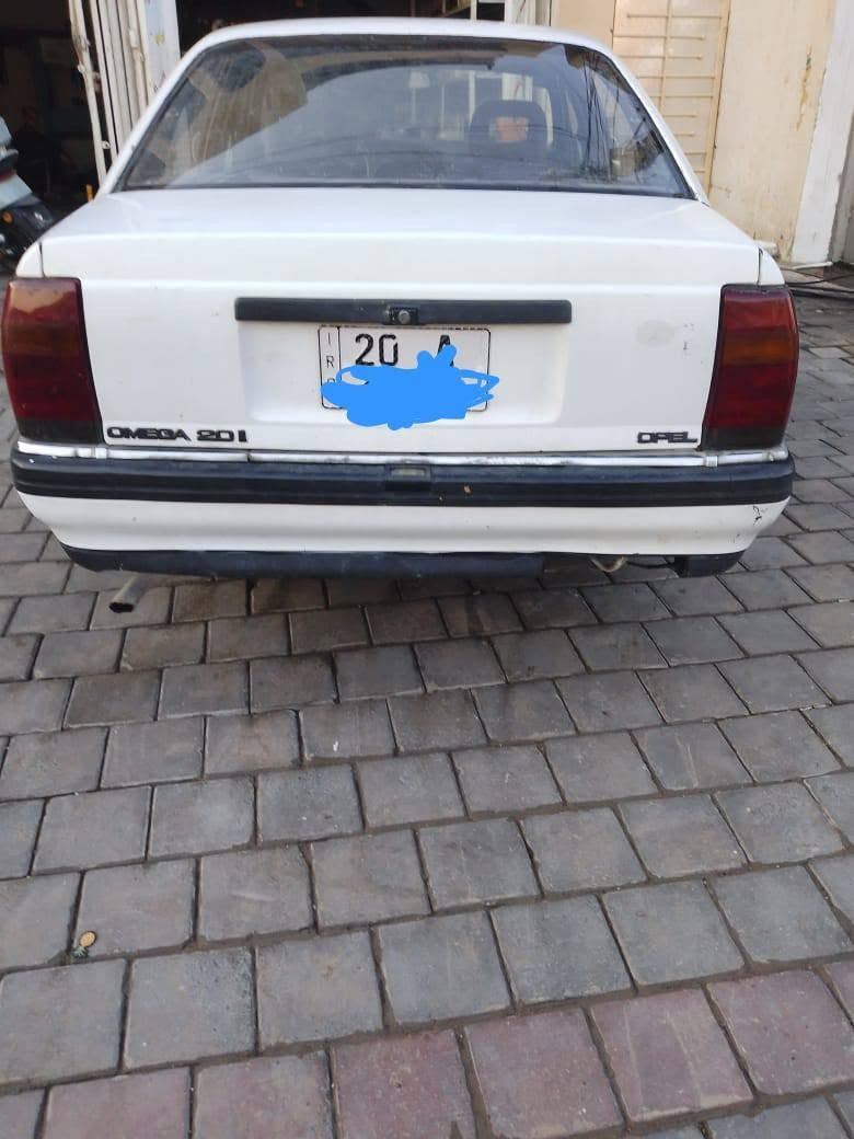 اوبل اوميكا محرك 2000 كير عادي سياره نضيفه بسمي رقم ديالى مشروع وطني مكاني بغداد تحويل مباشر *********** بغداد, العراق
