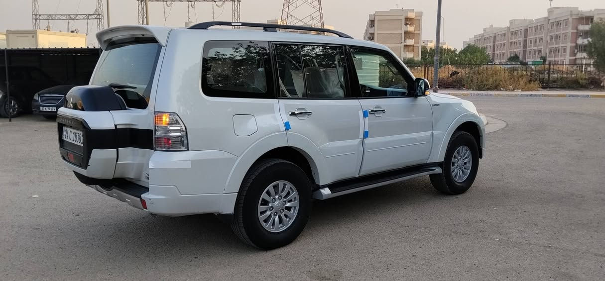 باجيرو ٢٠١٥ • مكينة ٣.٥ اوتوماتيك • خليجي الحلة