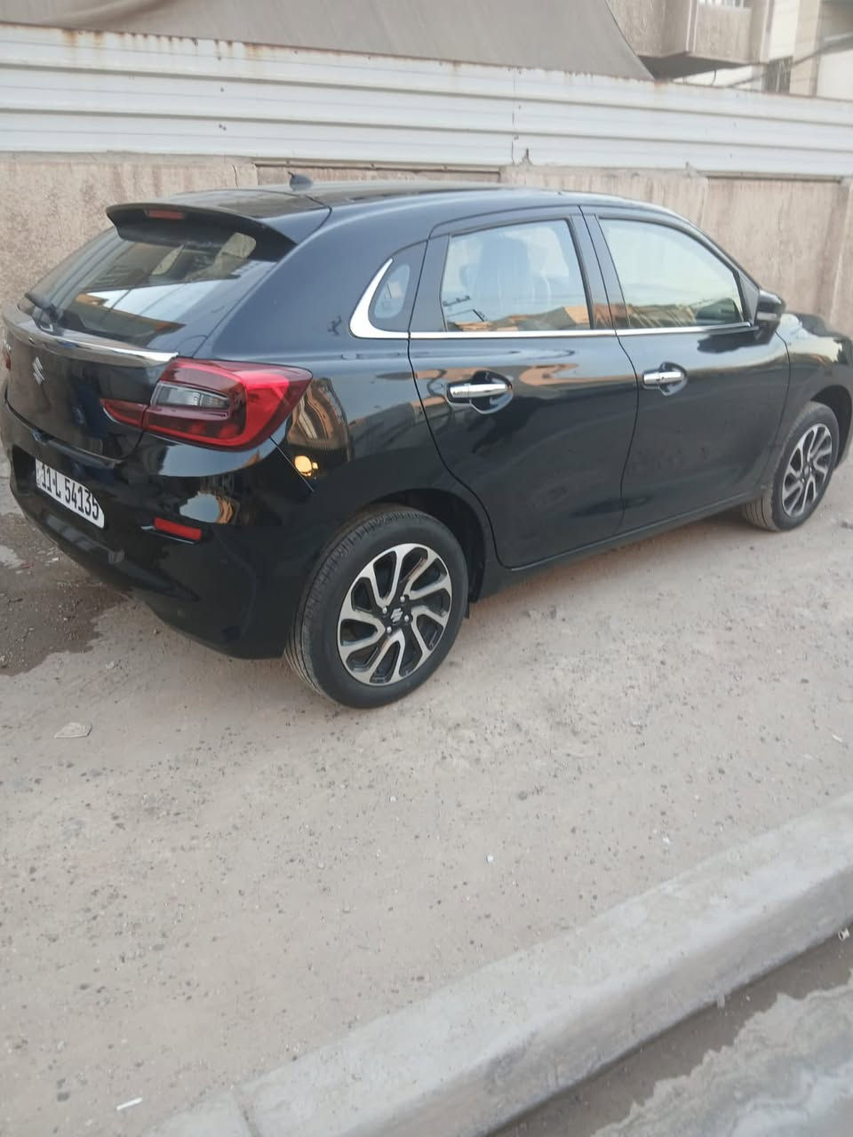 زازوكي بالينو حره زيرو ماشيا  9800  4سلدر  بصمه اربع كامرات هوايا مواصفات بيها مديل2024 كفاله كل السياره اخوان السياره زيرو بالعافيه علياخذها رايدها ١١٥ ورقه  بشركه ١٤٠ ورقه سياره بسمي موجوده بالسيديه تحويل ثاني يوم السياره فول مواصفات رقمي***********
