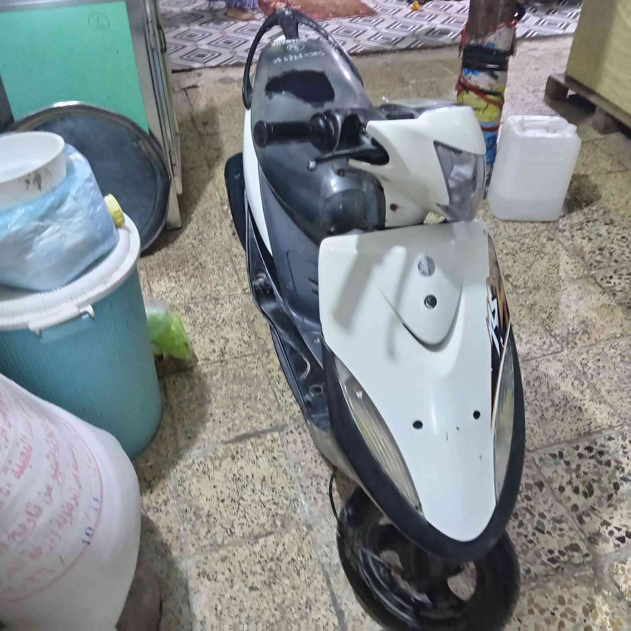 ماكس عدلة • بابل