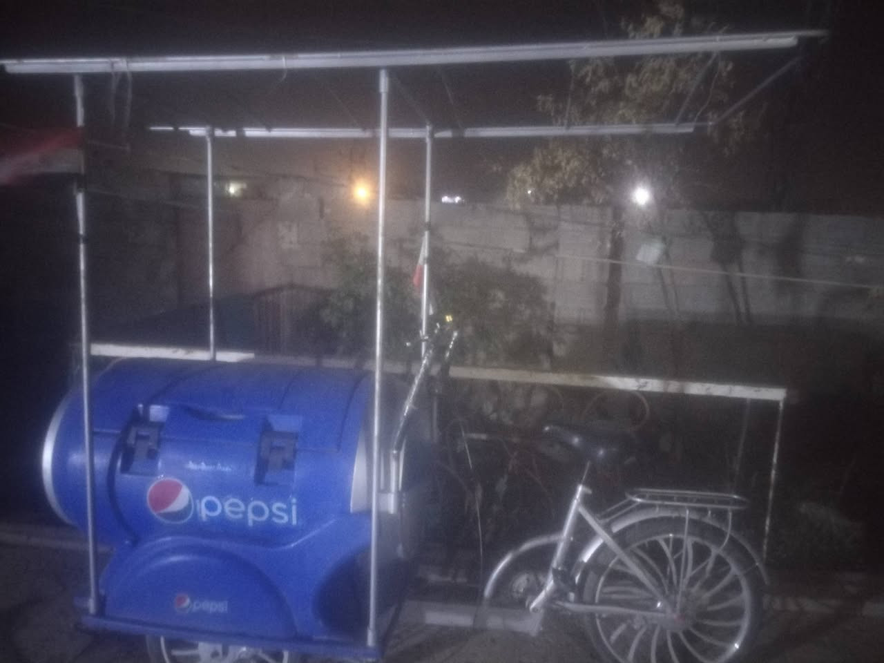 عجلة مشروبات • بيبسي • بارد