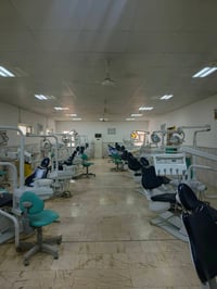 علاج مجاني • جامعة الكوفة • حشوات وتنظيف