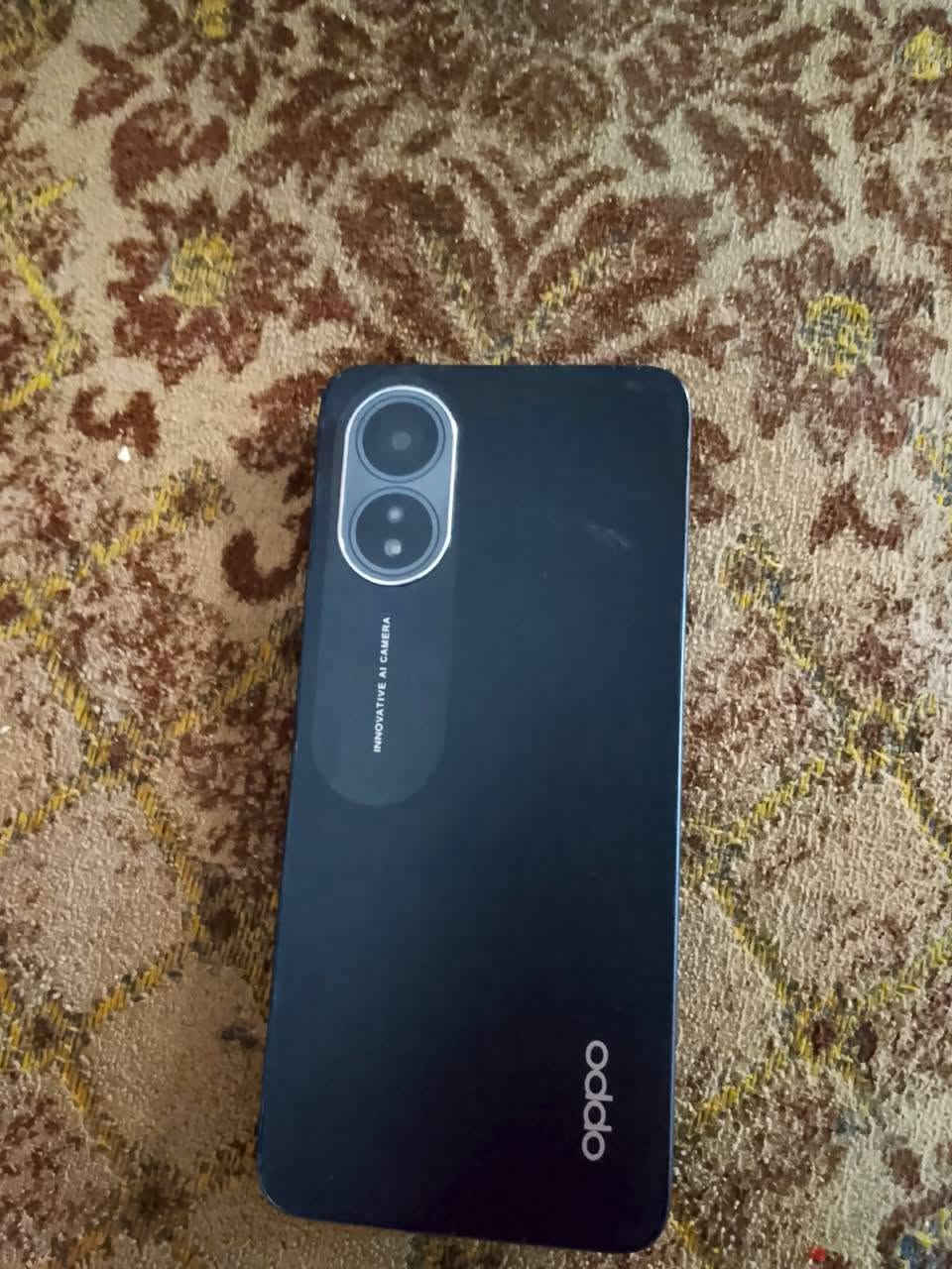 السلام عليكم موبايل OPPO للبيع بسعر 60 وبي مجال مصلح شاشه نضيف الذاكره 128 مكان كوت يم شارع نسيج ألاتصال*********** وات ساب
