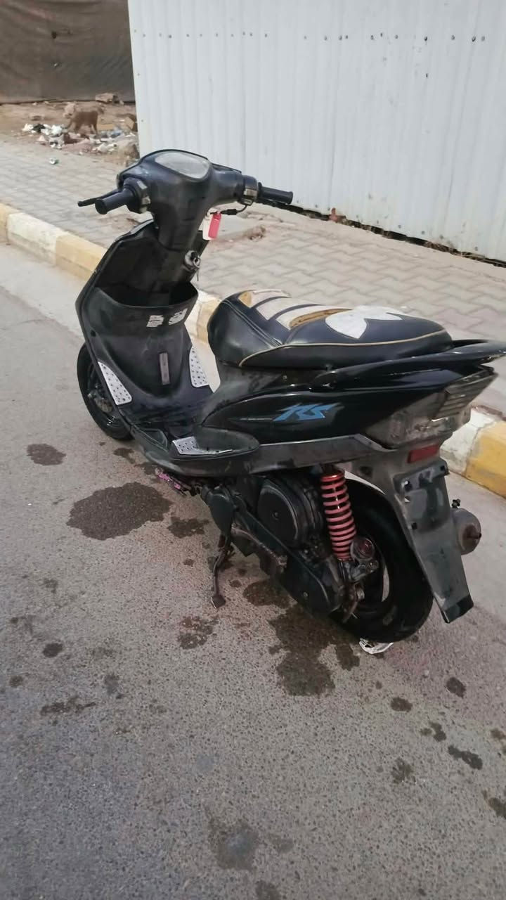 سلام عليكم ماكس للبيع كفرات بلادي أصليات سوادات بلادي تايرات جدد كهربائيات   شغاله بو شه 55 سلف هندر كله شغال ***********

