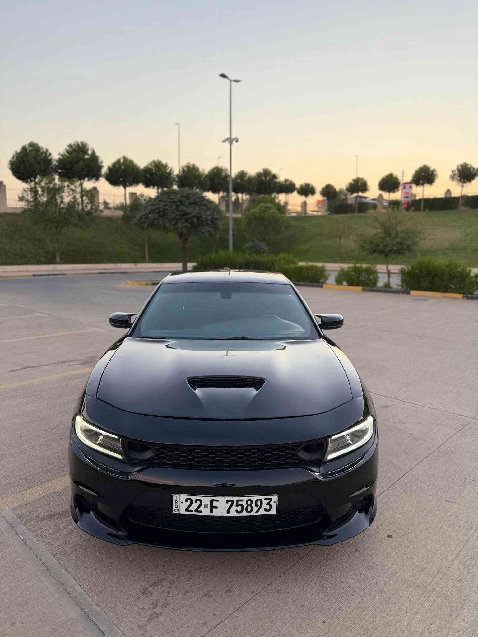 دۆج چارچر V6
مؤديل 2019
شاشه گه وره 
سوكان ڤوليوم 
كوشن كاره باي 
ته ريد مركه زي 
كوشن هيته ر
به سمه و شه غال
بۆنیت و ده عامي گؤراوه به هێڵکات
تايه ويلي لؤكي له ژيره 
دؤسه و له حيه ي بؤ به سراوه 
113هه زار روشتوه 
گيرو مه كينه به شه رت نه كراوه ته وه به بي عه يبه 
تاقم پيش و دواي تازه چركه ي تيانيه
سه نه وي ره قه م تازه 
به ناوي خومه وه يه ته حويل به شه رت
بؤياخ ٤پارچه بؤياخي هه يه توزي پيشي گرتوه به بي شانسي
كه ميك به تانه كه ي گرتوه شانسيه كاني زور جوانه
***********واتساب و ڤايبه ر 📞
163مه جاليكي برايانه السليمانية, العراق
