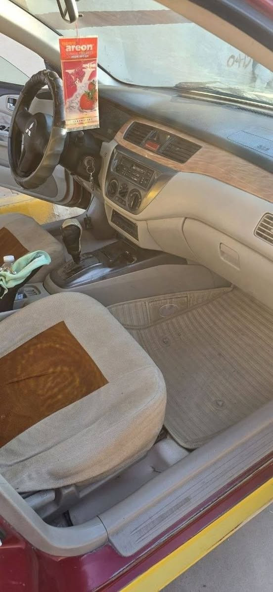 السلام عليكم لانسر موديل 9 رقم بغداد بسمي تبريد تدفئه كير محرك بشرط بي 4 قطع سعر 55 مكان كركوك رقم ***********
