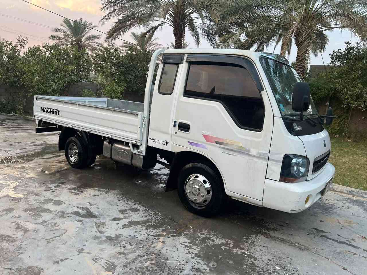 فونتيرا • ٢٠٠١ • مكفولة