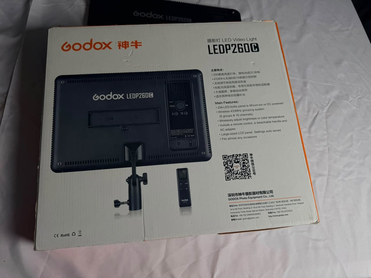 اضاءة godox للبيع
Godox ledp260c
تشتغل شحن وايضا كيبل ملحقات
الاضاءة
بلاطة حتى تتركب على ستاند
ريمون تحكم عن بعد
بطارية سوني *2
شاحن البطاريات
محولة كهرباء
مستخدمة قليل جدا 
سعر مناسب
تواصل واتساب او خاص
***********

