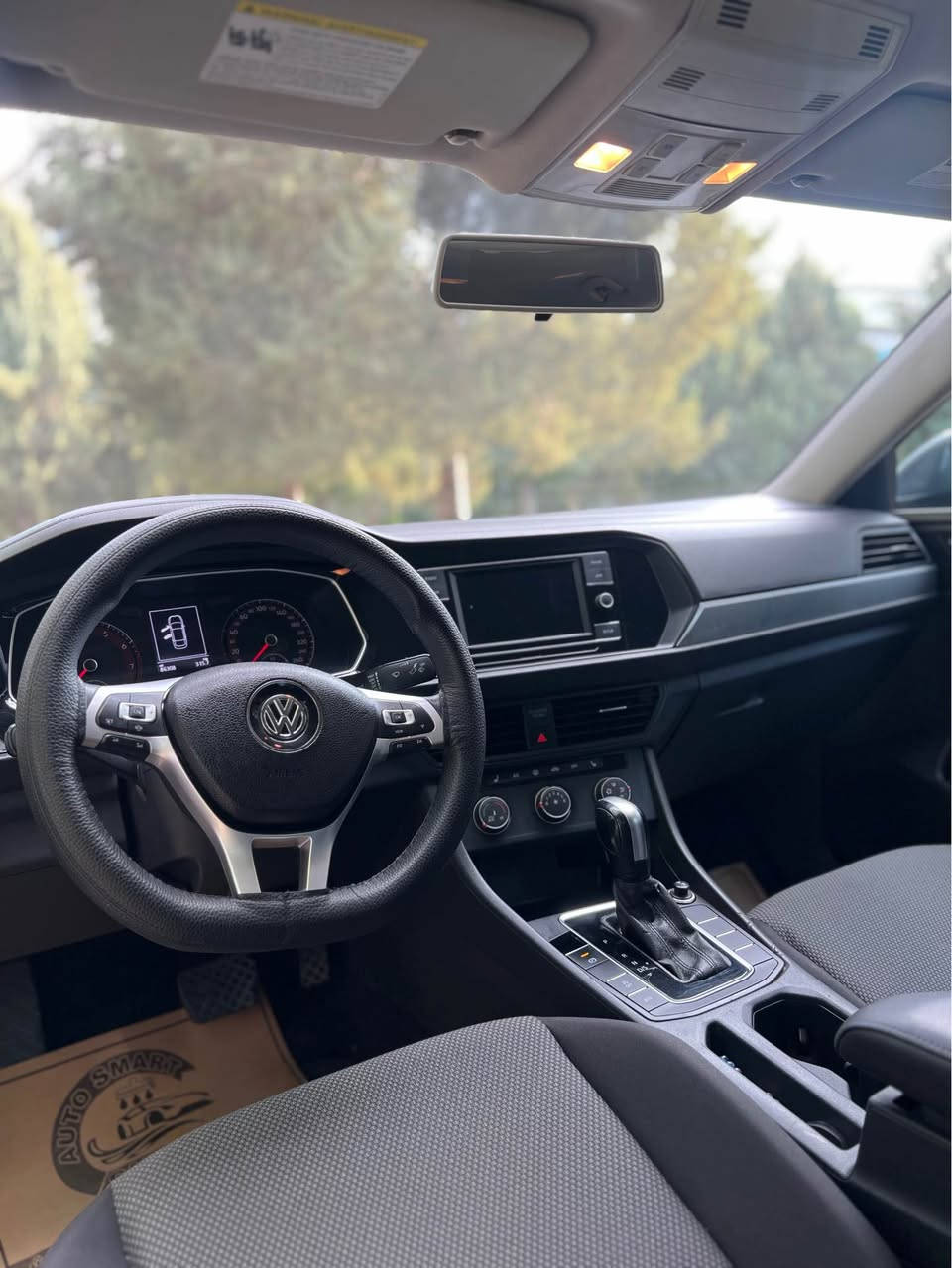 Jetta  2019  s
پـيش و  پـشت  كـةپس 
يـةك  پـارچةي  بـةس  كـليرة  بـئ  ژوري  بـئ  ئيرباگ
راديتة  عةماوة  هةمووشتي  بةشةرت 
هيچ  مةسرةفيكي  تيدا  نية
*********** أربيل, العراق
