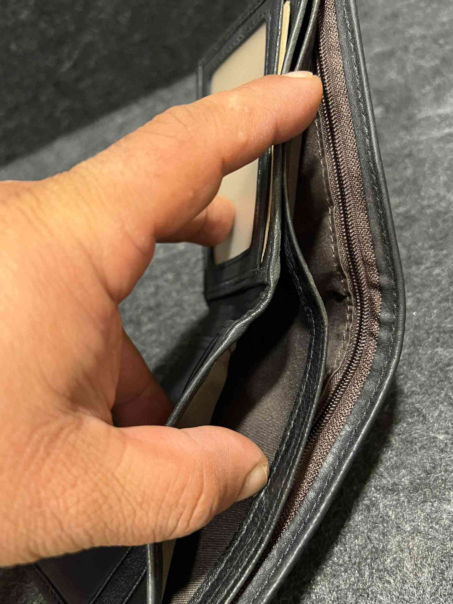 بدون تفاصيل • سعر الوحدة • اكسسوار شخصي