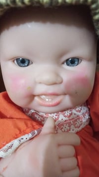 سلكون بالكامل سعرها 15 ///+توصيل 5///الحجز 07832181580