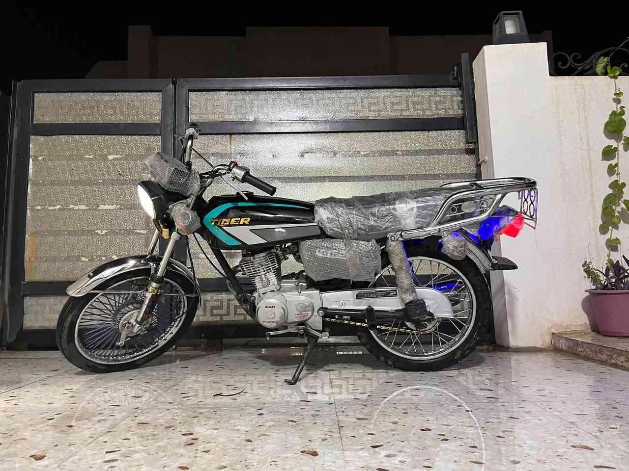 اربعه كير • ماما مفتوح • موديل ٢٠