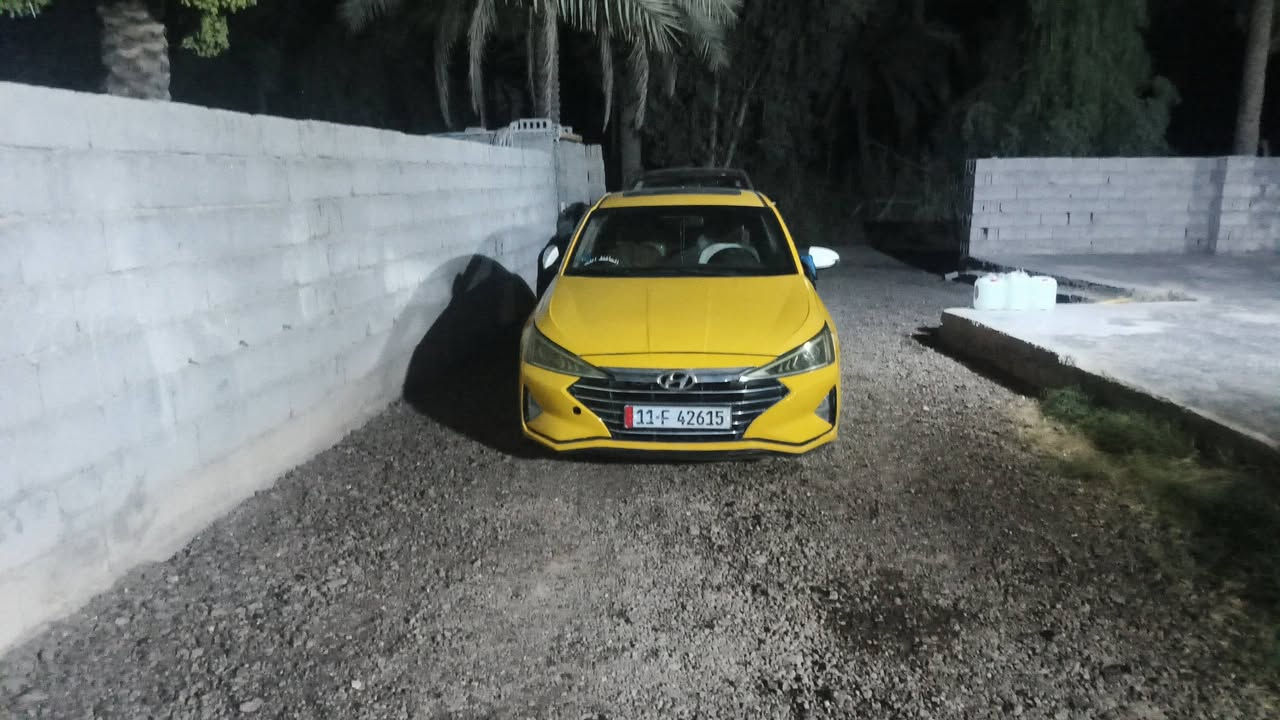 سلام عليكم
النتره موديل ١٩خليجي فول مواصفات
سياره جاهزه الخير من محرك وكير وتبريد وحداديه
كله مكفول
بيه حادث جاملق الخلفي ومبدل 
بيع او مراوس مكان سياره بغداد المدان
الاستفسار عله رقم *********** بيه واتساب
او*********** وسعر 110بيه مجال قليل
