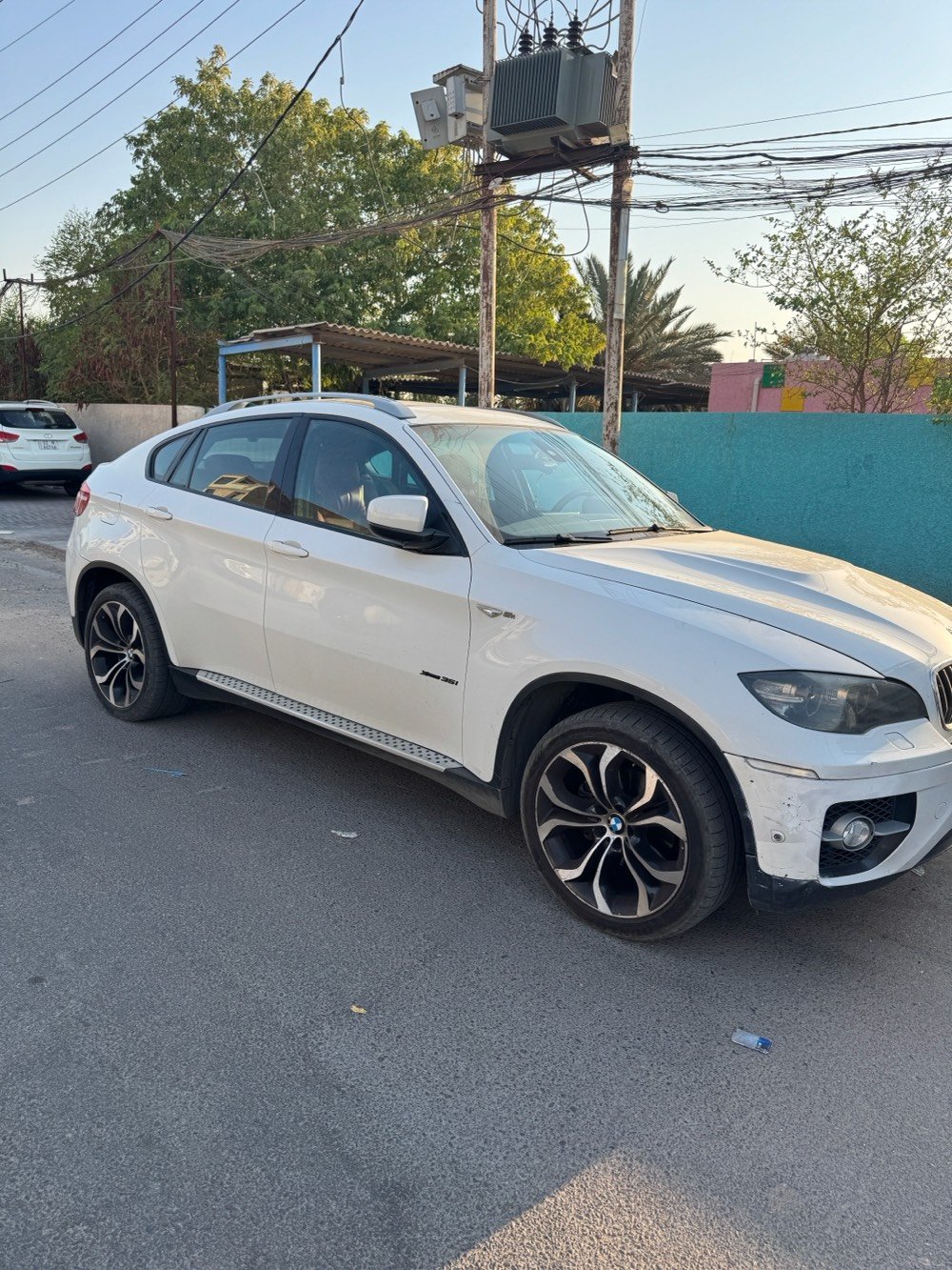 بي ام X6 2014
ماشيه 140000
بغداد 
السعر 22000$
للتواصل ***********