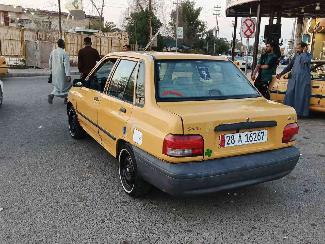 السلام عليكم سايبه للبيع موديل 12 سياره باسمي صار ثلاثه ايام شديت رقم انجليزي نجف مكينه وگير وتخم تاير شرط تبريد ثلج مصفره هيئه وغرامات السيارة مال جناي ديوانيه قضاء الشامية السعر 26وبيها مجال الموشراي لايتعبني رجاءا والشراي بيه خير ويدلل السيارة احلى من الي بالصورة للأستفسار اكثر الاتصال على هذا الرقم *********** بي واتساب

