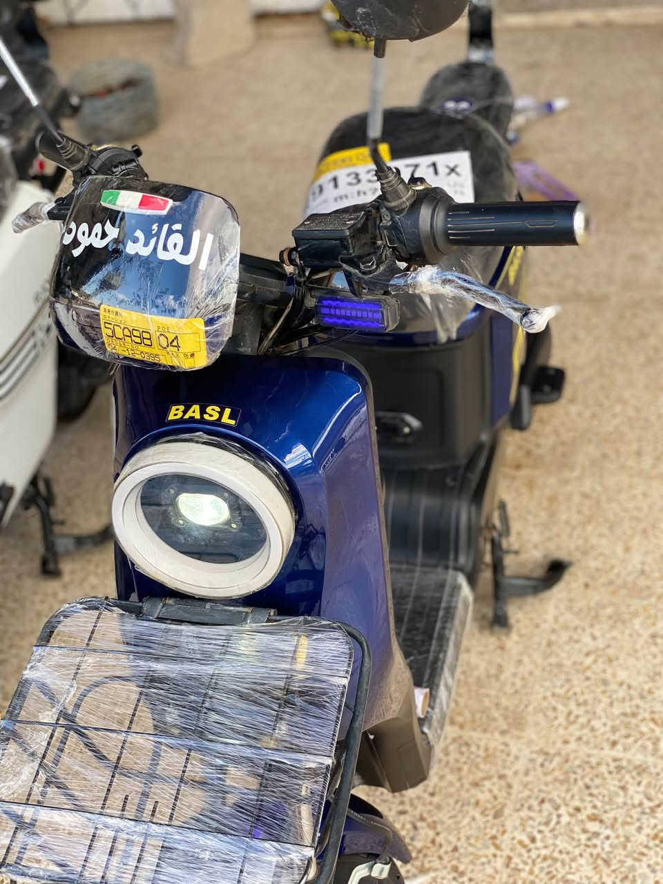 ماطور لزرك  R9 2026
 مستخدم شهر واحد مخذو ب 650
كلو شغال اشاير خلاط لايت عالي ناصي 
نيضام بك R 
تايات جدد 
بطريات ولي اصلي 
ماطور فول نضافه ربع ما تصرف علي 
السعر 550
شراي تعال خاص وبي مجال
____________________________________________ 

ماطور لبيض R900
ماطور نضيف كدام العين 
بريكات بمكانم دسكات جدد 
ايشاير كلو شغال لايت عالي ناصي
3 نمر 
السعر 450 
جوه 400 ما بيع 
موقعي اليسر حي الشيماء
***********
