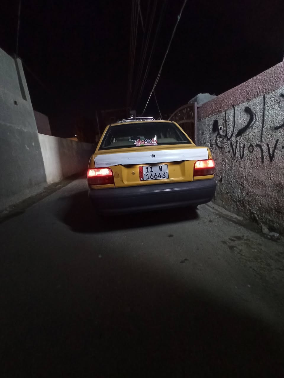 سلام عليكم للبيع سايبه للبيع موديل 2014 رقم انكليزي بسمي تحويل ثاني يوم كهربائيات جديده تبريد شغال ثلج ويه فتحت السويج شاد منظومه زنون جديد مصفره هيه و غرامات السياره خير من الله مكينه جديده ولكير جديد سياره نضيفه السعر 32 وبيه مجال العنوان مدائن  سلمان باك رقم ***********
