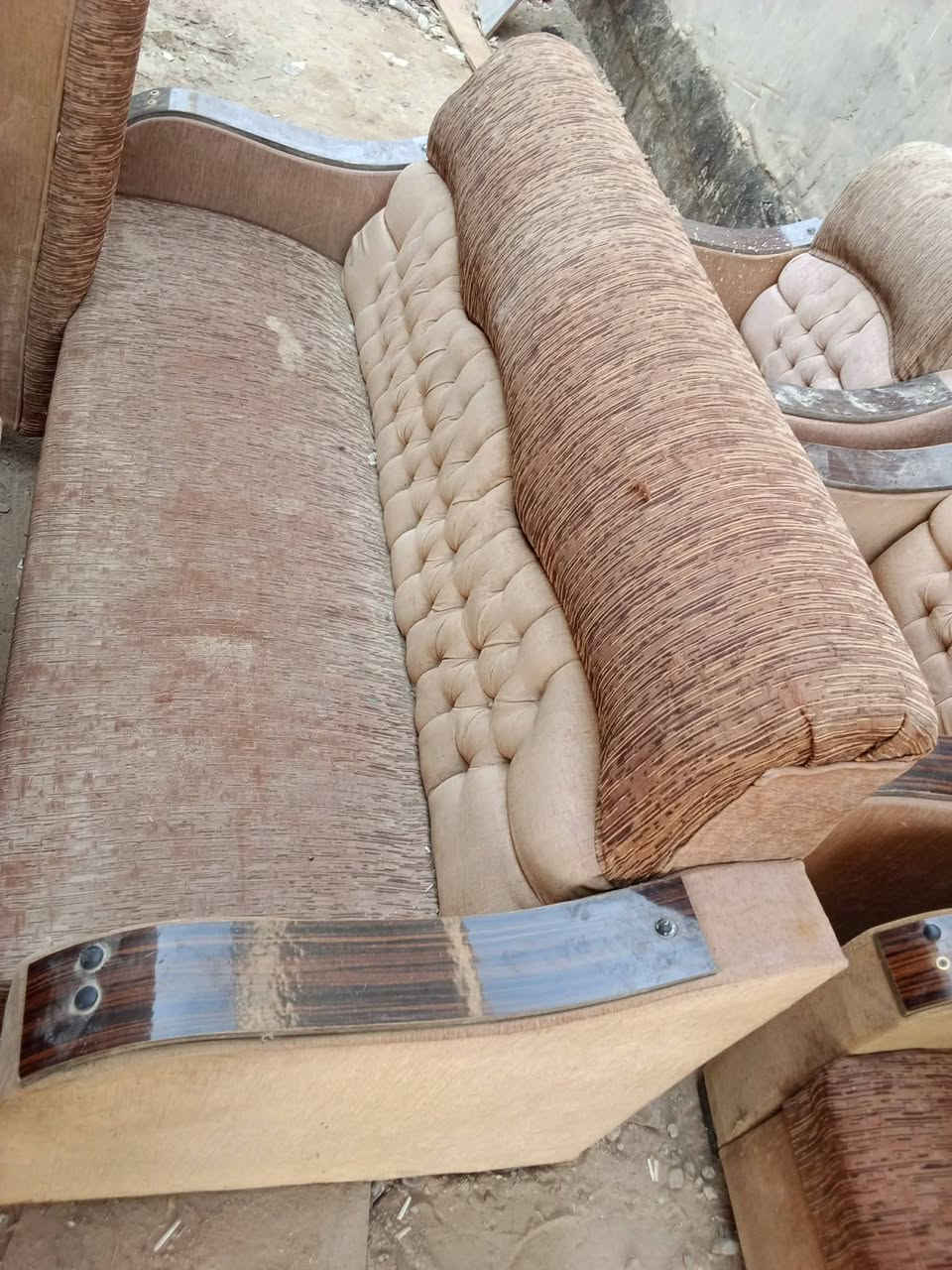 تخم للبيع للاستفسار على الرقم
‏‪***********‬‏
 او مراسلة 
مطر ابو مصطفى الشمري
