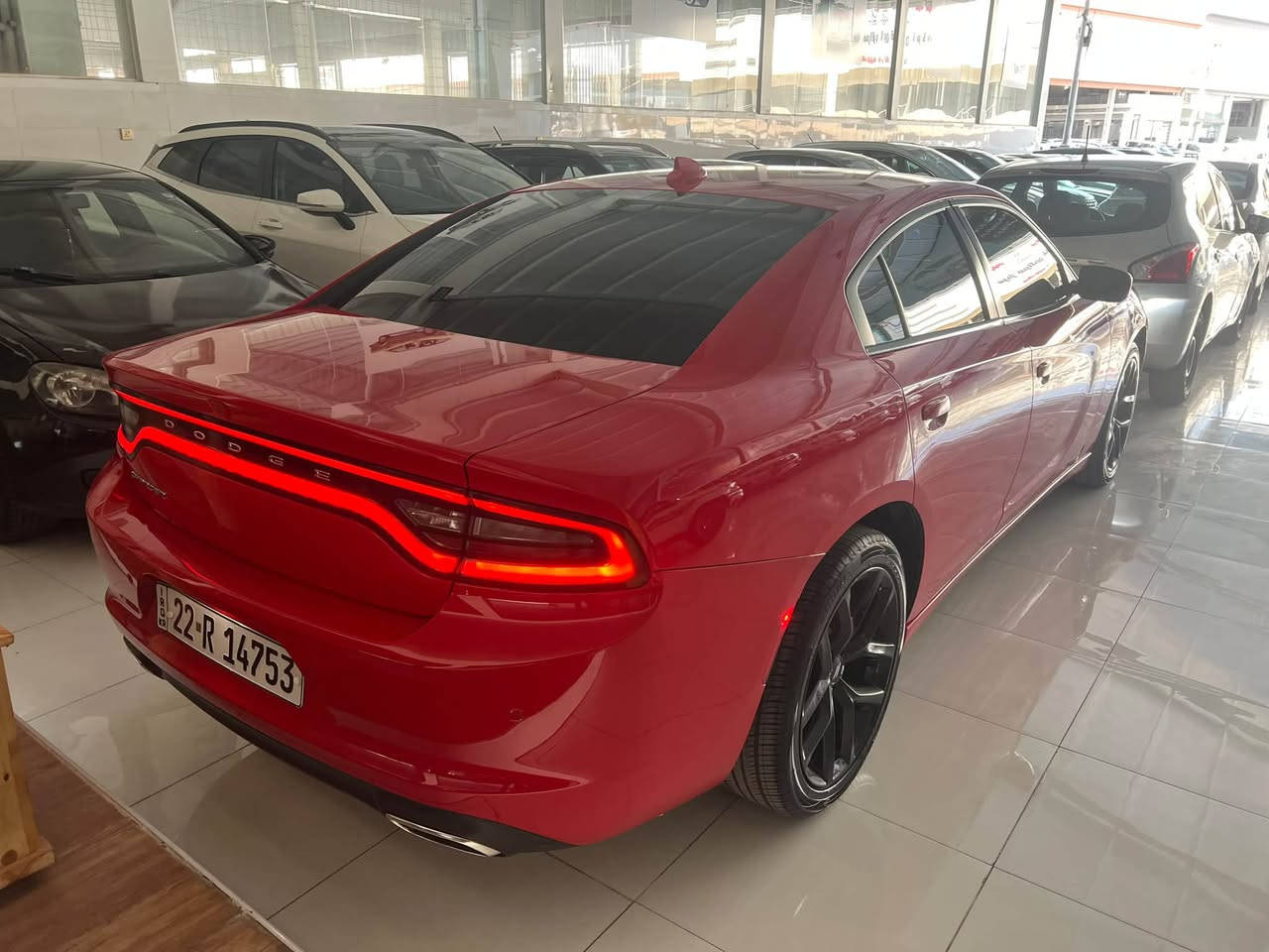 جارجر 2023  sxt  احمر متغير 
مكينه 3600 
بدون صبغ بدون تبديل بدون ارباك 
ماشي 65 الف 
كتاب تضليل 80 ‎%‎ جديد 
رقم جديد تحويل او وكاله 
العنوان اربيل شارع 100 
بيه 3 مكانات بارد فقط 

***********

