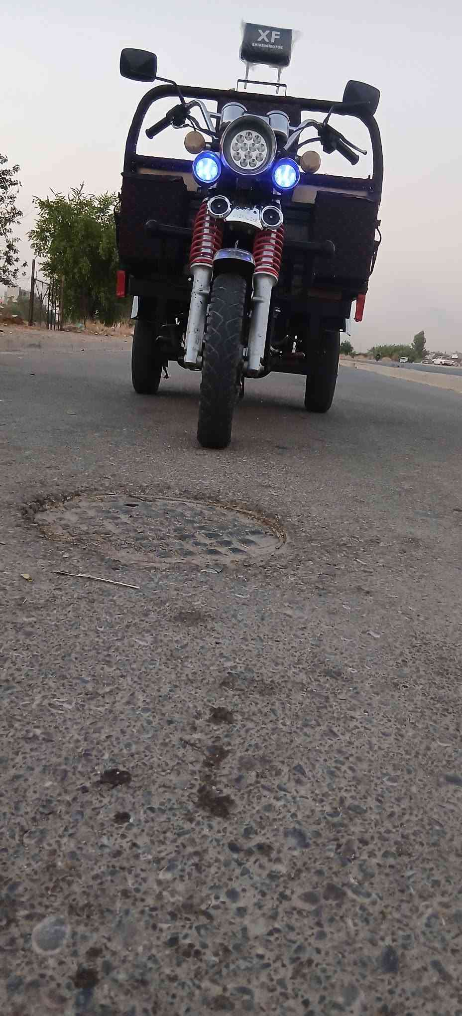 .السلام عليكم ستوته للبيع اي  عيب ما بيه كهربائيات شغاله  ركبه شرط محرك شرط مودي2021 السعر مليون و200وبي مجال بسيط عنواني كركوك  اخوان عالخاص ما اجاوب .وهذا ر***********

