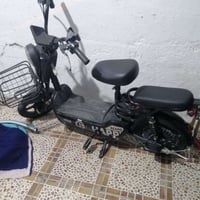 ٤ بطارية • شاشة • بلوتوث