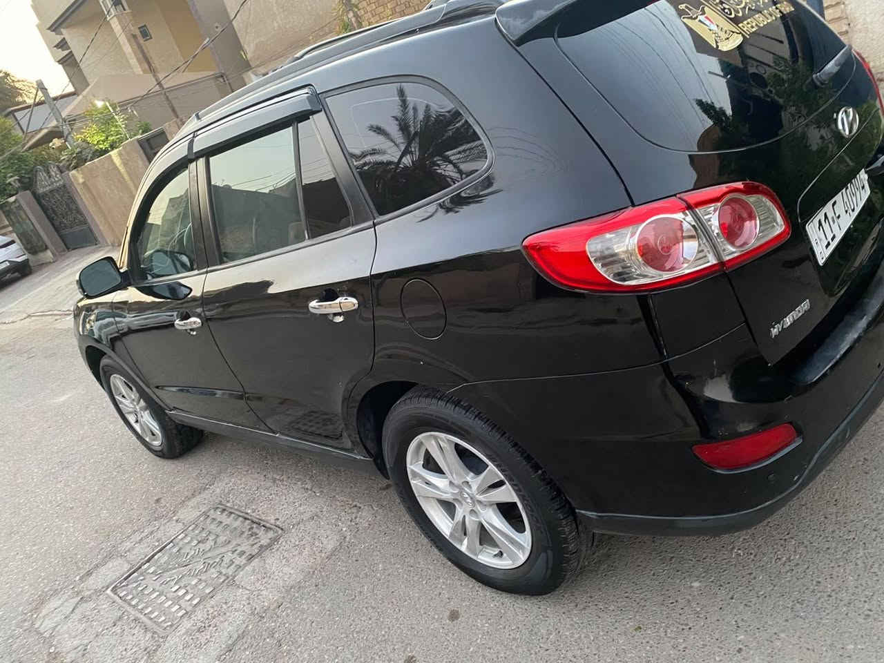 سلام عليكم للبيع سنتافيه ٢٠١١ ٦سلندر وارد امريكي نضيفه وحلوه بيها صبغات ١١٥ وبيها مجال ***********

