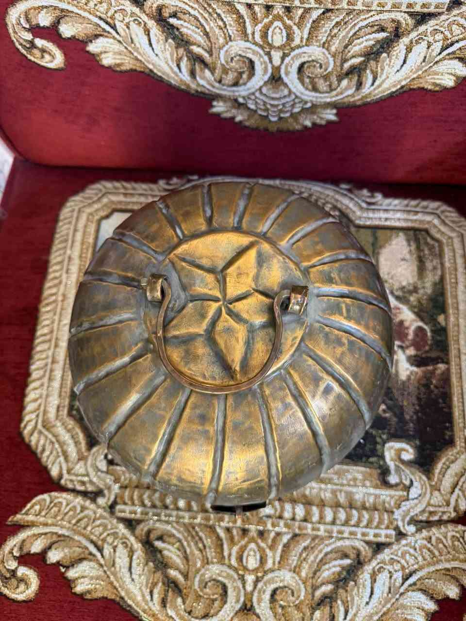 السلام عليكم ركيه مال حمام  بغداديه خاليه من اي ضرر الاستفسار على رقم التالي(***********)

