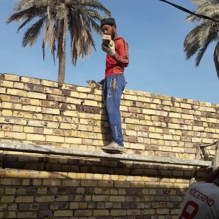سلام عليكم خلفه بناء ولبخ وعكاده وبورك الخلفه مناسب ويشتغل في جميع أنحاء المحافظات الاستفسار على هاذه الرقم وبي واتساب العنوان ديوانيه قضاء السنيه ***********
