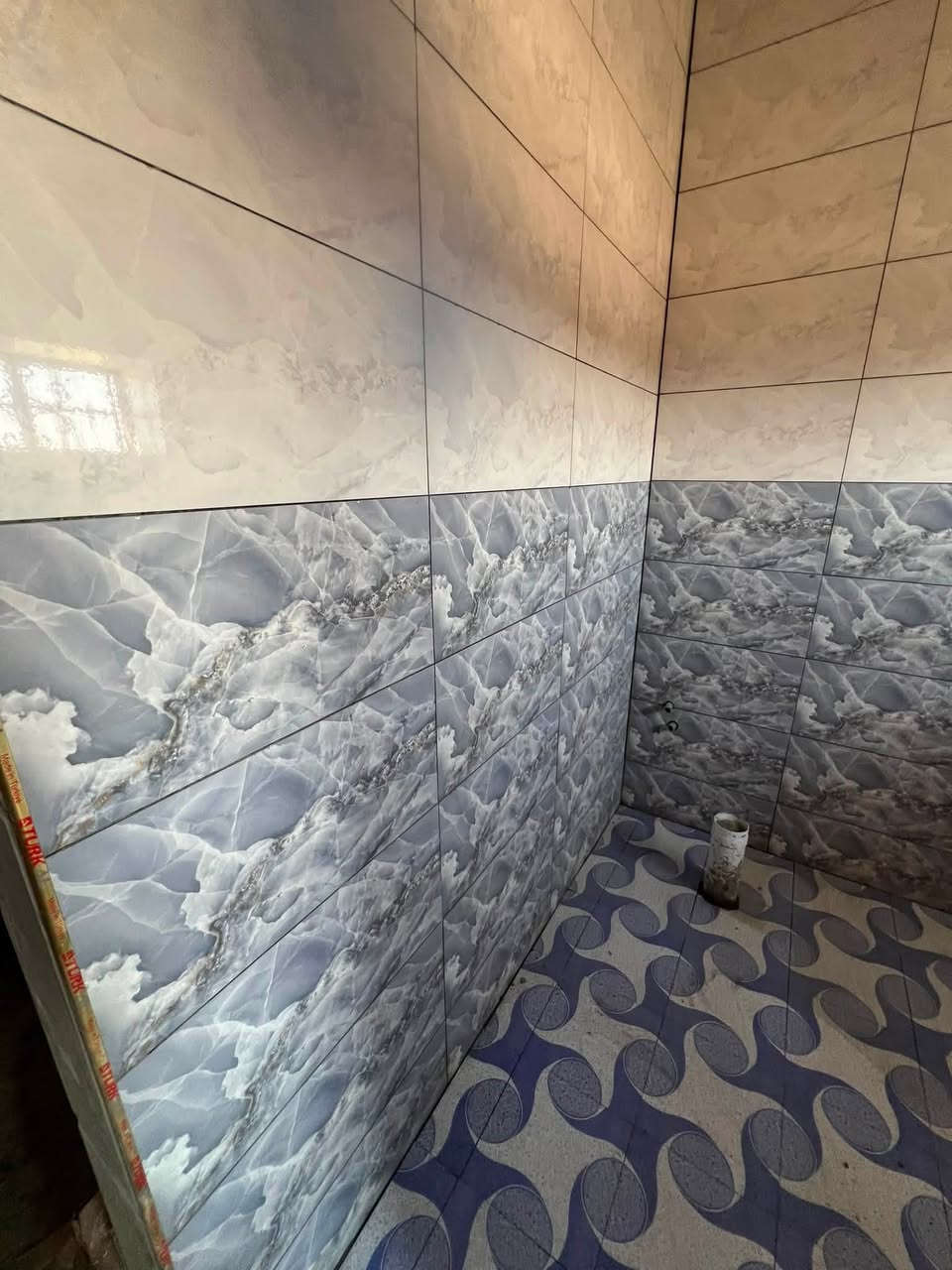 خلفه سيراميك مرمر بورسلين شغل ليزر تسليم مهندس متفرغ حاليآ نشتغل بنظام الاقصاد للمضبوطين  الله يرزق الجميع  ***********
