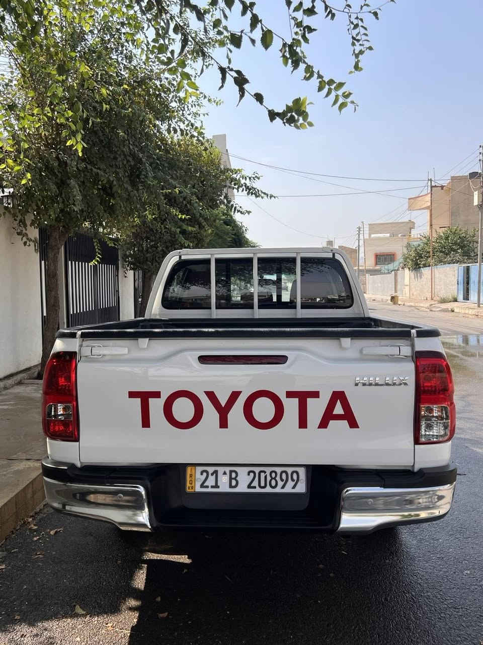 تۆیۆتا هایلۆکس بۆ فڕۆشتن سەیارەکە2025 تەنها8هەزار ڕۆیشتووە سەیارەکە هیجی پێوەنیە ساخە ڕەقەم سلێمانیە بۆسعری سەیارە ڕەقەم تەلەفون ***********
