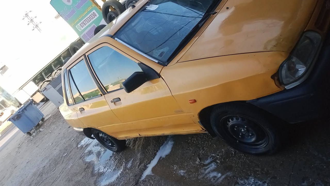 للبيع موديل 11 مصفره هيئه فقط غرامه ٣٠٠ الف تنزل من سعرها
١٩ ورقه وبيها مجال ***********
