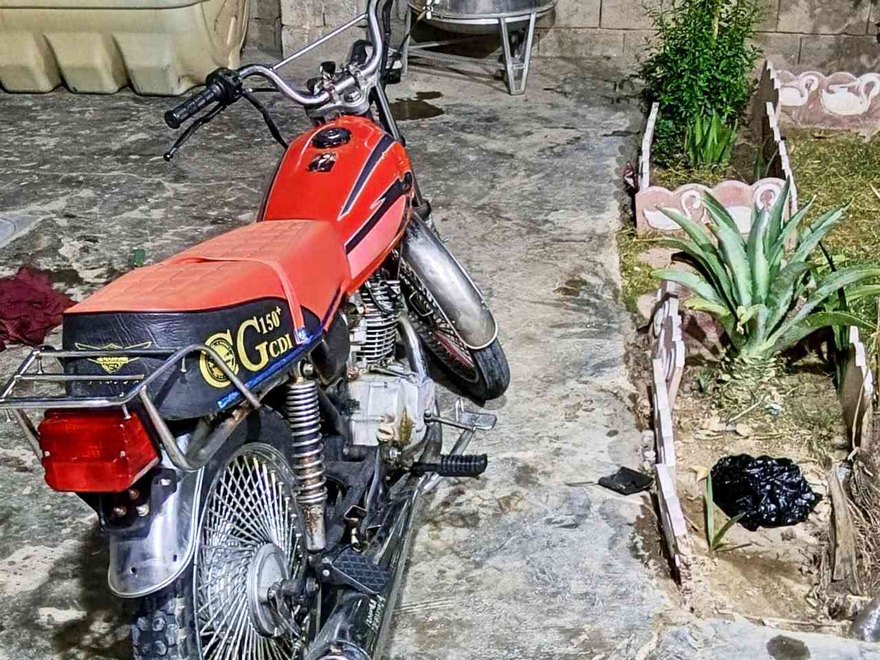للبيع سعره 250الف ديالى ناحيه سلام قريت العجيمي ***********
