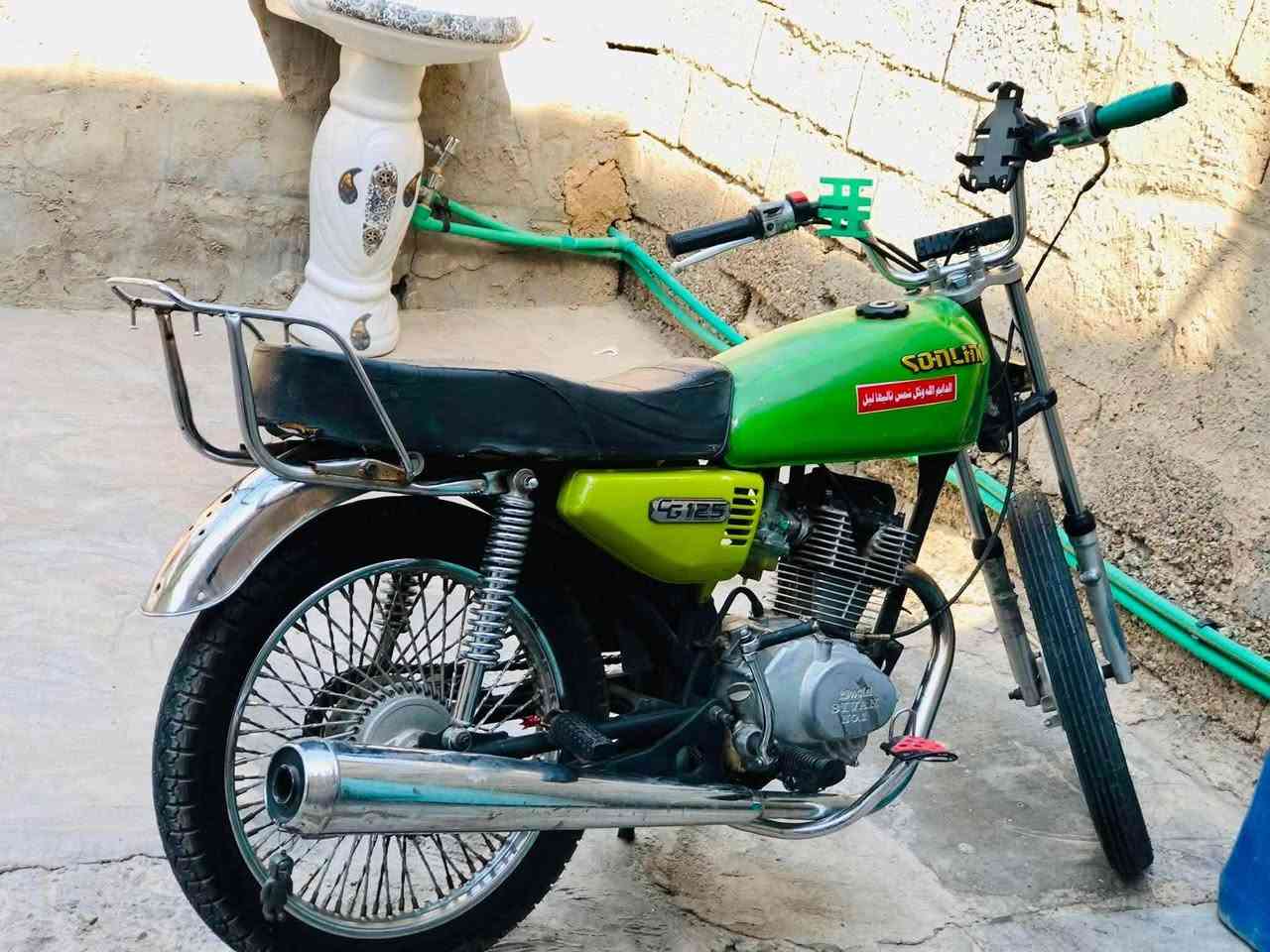 دراجه سونك للبيع
حربي
مكينه مجفته
العنوان /بغداد النهروان 
السعر 250وبيها مجال
***********
