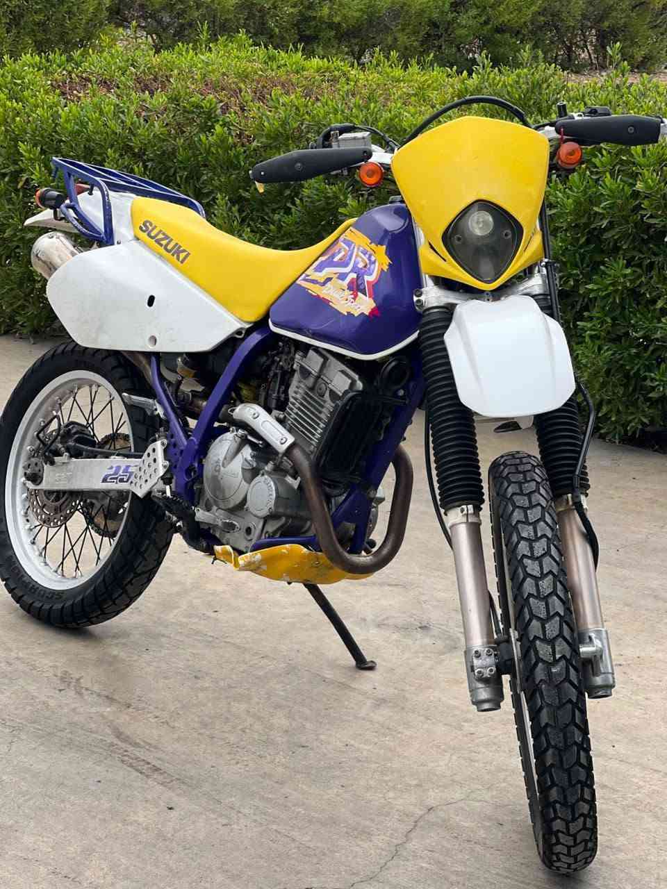 DR250 • 1999 • بلا عيب