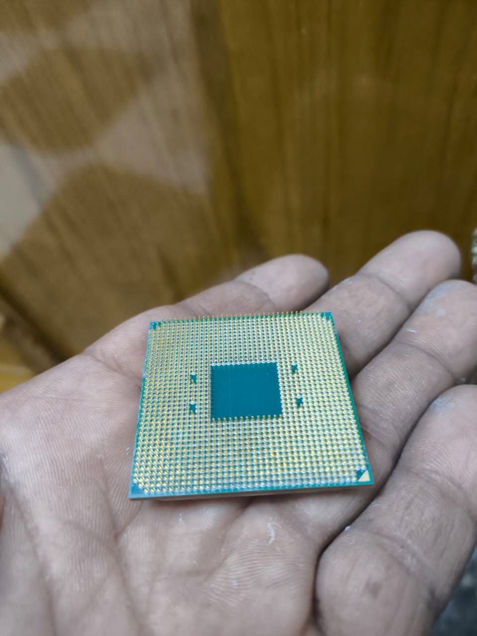 معالج ryzen 5 3600
يباع مع مبرد المعالج و معجون حراري من كولر ماستر مستعمل كم مره

السعر 100 الف

يتوفر توصيل كافة محافظات العراق

للتواصل واتساب:
***********
