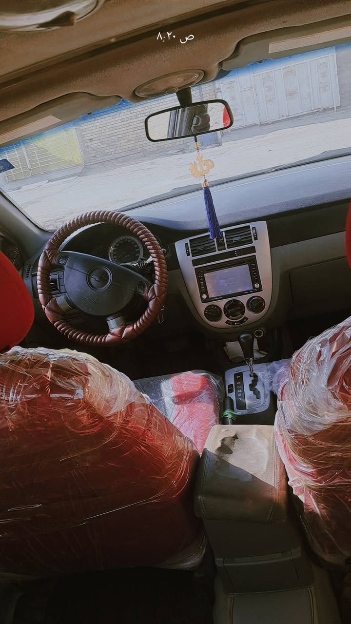 السلام عليكم اوبتره مديل ٩
رقم بغداد بسمي 
السعر ٥٢ 💸 رقم الهاتف ***********
