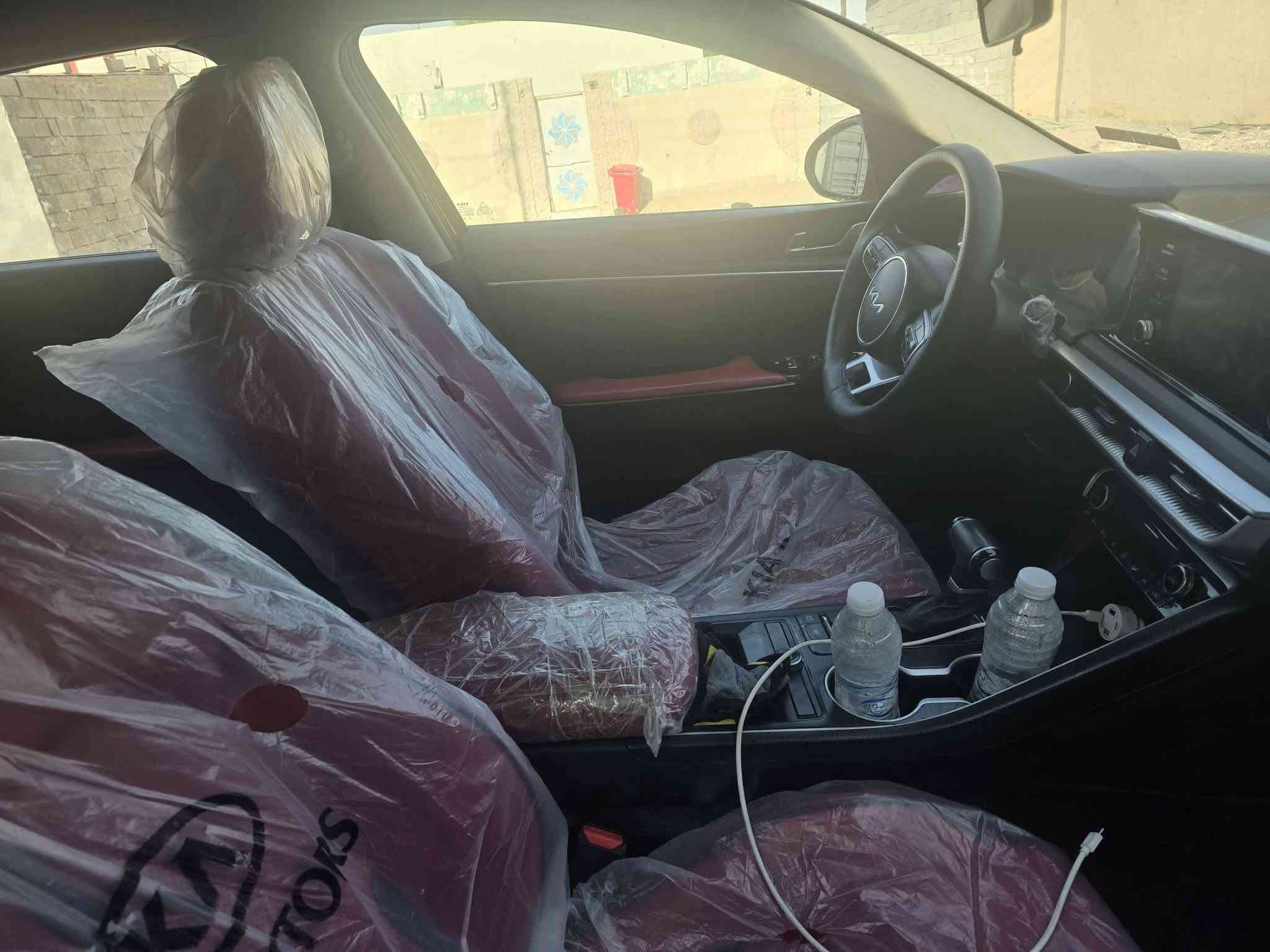 سلام عليكم سياره كي فايف للابيع موديل2022 وارد امريكي حادثها بنيد ومكدر الكدام والجاملق الوره مصبوغ نص والباقي كفاله عامه حداديه تخم تاير تبريد كهربائيات محرك الف و600 سياره جاهزه رقم بغداد معوقين وابو الوكالة بلبصره سعرها 120 العنوان البصره الزبير الإتصال على الرقم *********** مكلف بلنشر مكلف بلنشر مكلف بلنشر
