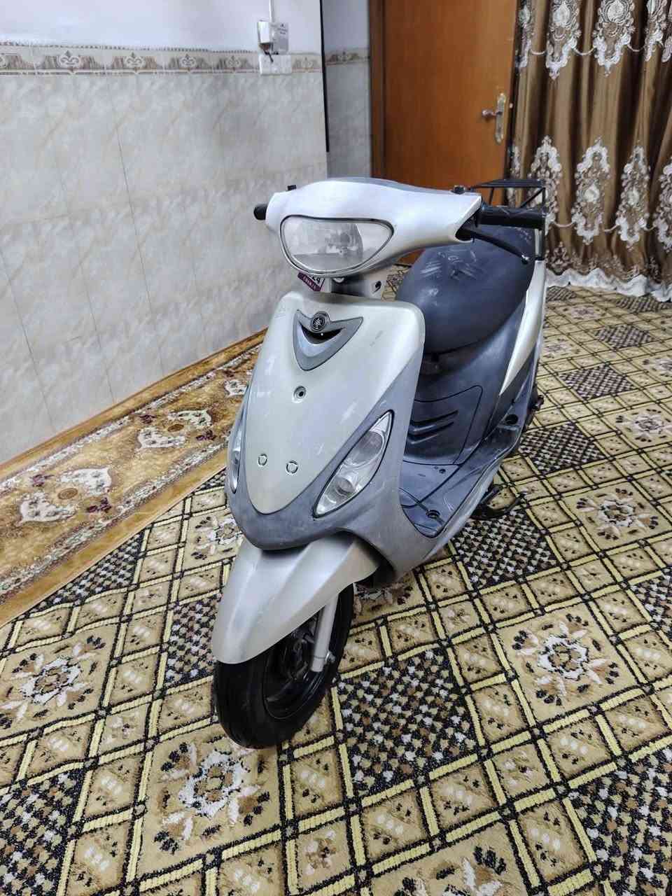 ماكس منغولي للبيع مديل 2006 دراجه كلها بلادي كفرات بلادي وكلها ختم واحد دراجه هندر واحد دراجه شلعه ومعدل.. مفتوحه مره وحدا فقط وتجفيت بلادي نقصها بس سلف وضفيره شويه تعبانه سعرها 400وبيها مجال *********** وترهم مراوس

