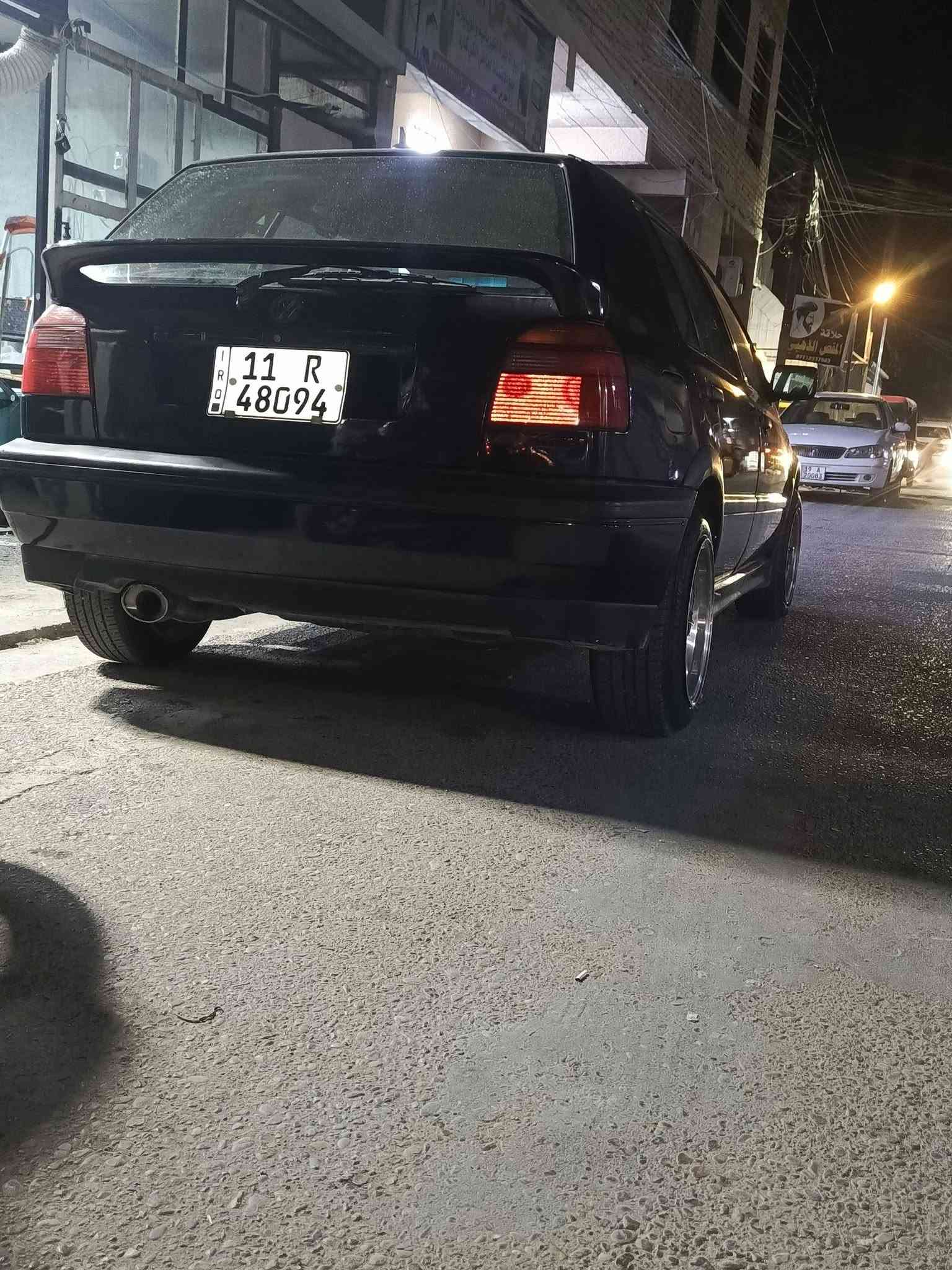 يالله السلام عليكم سياره كولف للبيع موديل  93
كير اوتو مكينه 2000 خير من الله تبريد تدفئه  
ويل كب توساس  اصلي  سياره كهربائيه حلو  ماملعب بيه  سنتر لك بلادي ستستم صوت كامل 
سياره مصرف عليه مال جناي  شويه القماره  جراد.  سياره رقم بغداد باسمي مكاني بغداد الزعفرانية ***********
السعر43وبيه مجال للشراي
