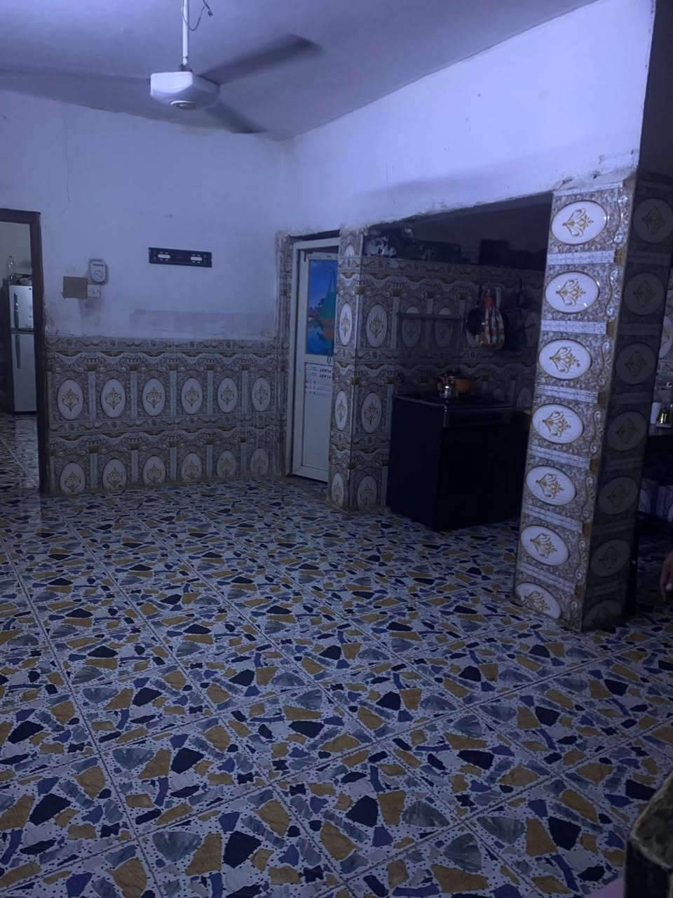 السلام عليكم بيت 100 متر طابقين الزعفرانية شارع الكهرباء طابو ملك صرف قرب معجنات فستقه واجهه 5 نزال شي المنطقه جدا نضيفه كامل خدمات يحتوي على 3 غرف وصاله ومطبخ وملحقات البيت مرتب
السعر 85 
الشراي يتصل
***********
السلام عليكم بيت 100 متر طابقين الزعفرانية شارع الكهرباء طابو ملك صرف قرب معجنات فستقه واجهه 5 نزال شي المنطقه جدا نضيفه كامل خدمات يحتوي على 3 غرف وصاله ومطبخ وملحقات البيت مرتب
