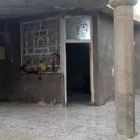 طهمازية عمود ٩٩ • ٣١٥م • غرفتين