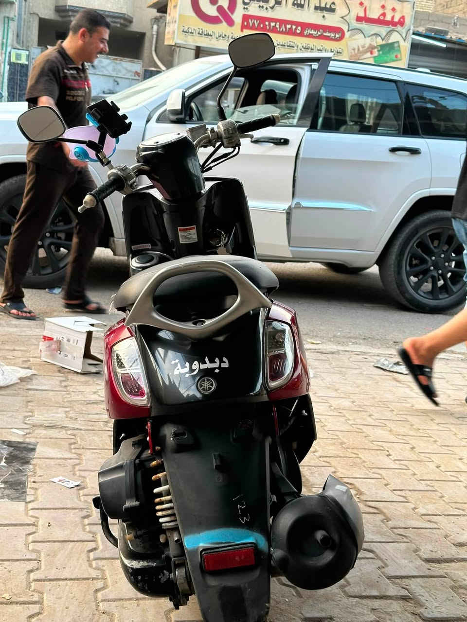 بوليس حديث نوزل ياباني  كفاله عامه 
صارله شهرين نازله رنبه 
بوشه ٤٩ بلاد 
دراجه برغي ما مغير بيها بحاله الرنبه 
مكاني بغداد 
السعر ٩٠٠ وبي مجال 
مكاني بغداد الدوره 
للتواصل ***********
ملاحظه الدراجتين نفس المواصفات بالضبط وثنينهم للبيع
