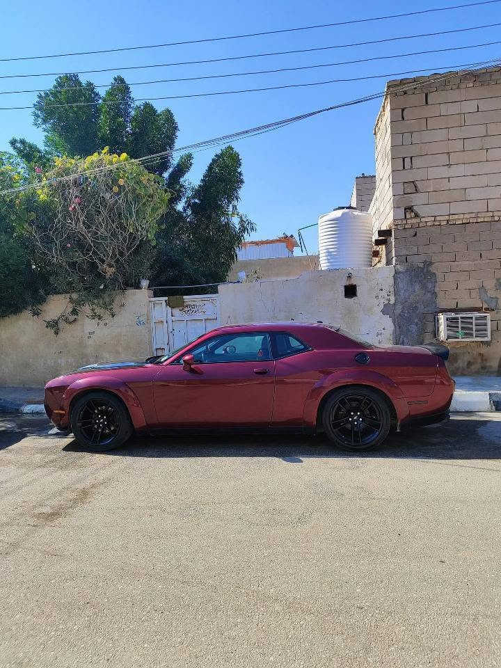 جالنجر للبيع
2018 فئة sxt
 للاستفسار  واتس ***********
