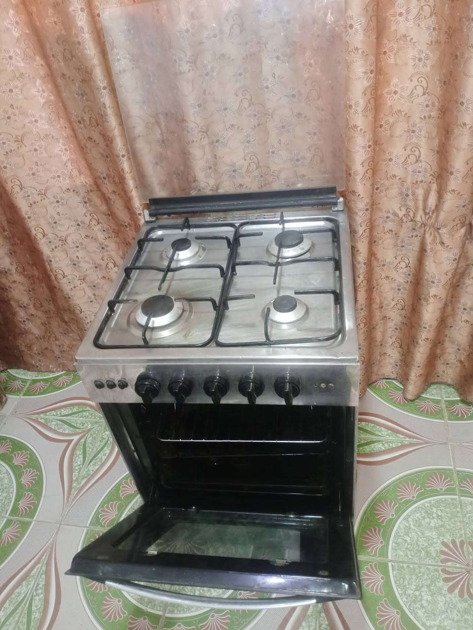 طباخ اللبيع ومكانه زين القوس ***********

