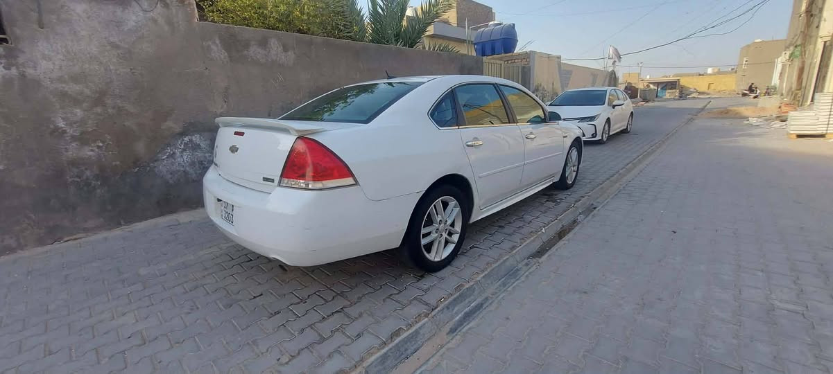 السلام عليكم
امبالا 2013 ltz 

فول مواصفات 

كشنات جلد تدفئة 

تحكم ستيرن جهتين + شفتات گير 
لايت عدسات زرع led اوف وايت نهار ناصي عالي 

السيارة جاهزة بيها ملاحظات 

وارد كندي بوقتها بدون تقرير 

10 سنوات على ايد وحدة 

ماشية 95 ميل 

  من اخذتها بيها جاملغ وبنيد  

وصبغ قطعة صغيره بالجاملغ الخلفي

الجاملغ جهه العبري اني بدلته لان مشخط هواي 

 بيها سحب حافة لغد بدون گص او لحيم 

مكاني السماوة 

رقم دولي جديد سنوية باسمي 

يفضل مراوس بشكل جديد 

***********
