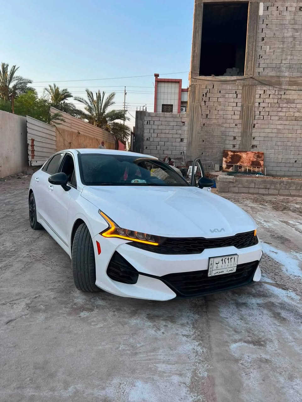 السلام عليكم
كي فايف ٢٠٢٢ للبيع
السيارة جيتي لاين مكينه ١.٦ تيربو

ماشية ٤٥ ميل 

رقم بصرة معوقين 

فول مواصفات عدا الفتحة

١- بصمة وتشغيل عن بعد
٢- كشنات كهرباء
٣- تدفئة بالكشنات
٤- شاشة كبيرة كار بلي
٥- رادارات امامي جانبي خلفي
٦- بك لايت led ولايت لد امامي 
٧- شاحن لاسلكي

وبقية المواصفات المعروفة
 
مكانها البصرة الجزائر 

صور الحادث ورقم الشاصي مرفقه 

حادثها باب وجاملغ خلفي وايرباك بردة فقط

بجم كبس مكفول 

***********

