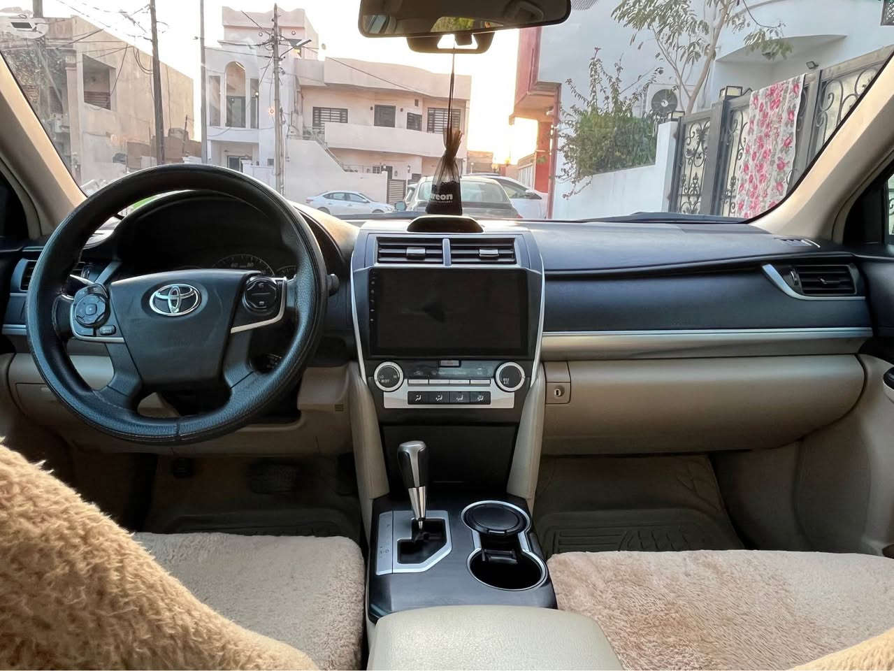 مواصفات LE
بدون صبغ  سياره  كلين بدون تعديل4تيرات جديد باتري جديد كير ومحرك بشرط بطاقة بنزين موجود 
*********** كركوك, العراق
